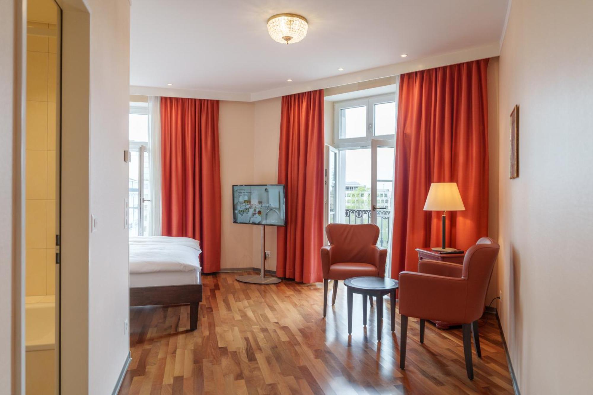 Hotel Schweizerhof Basel Ngoại thất bức ảnh