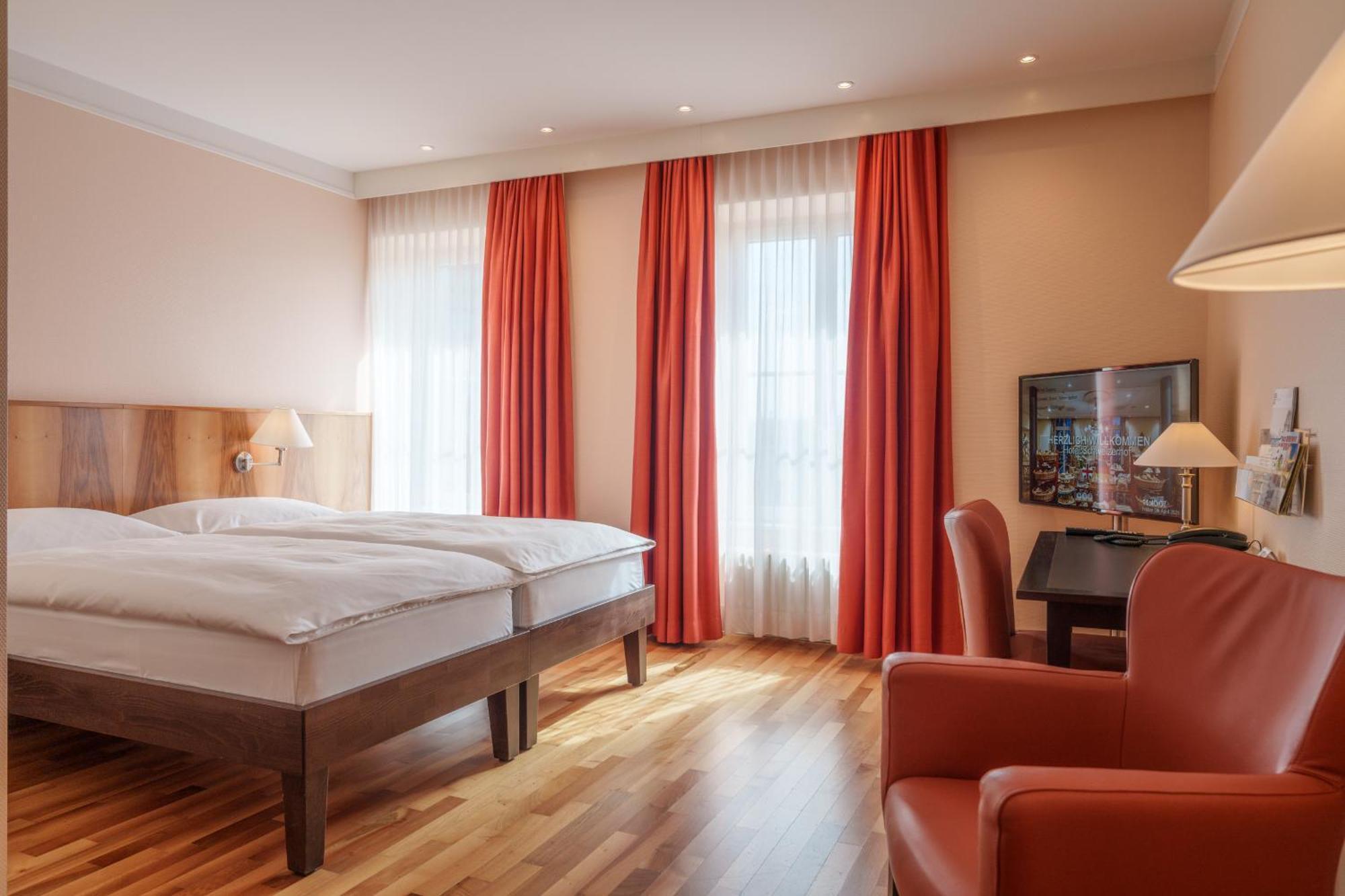Hotel Schweizerhof Basel Ngoại thất bức ảnh