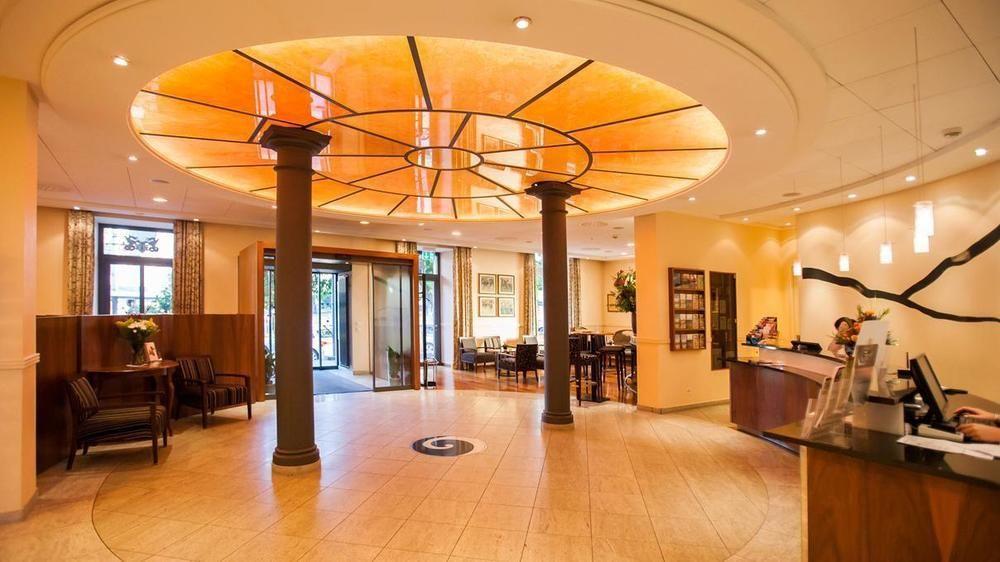 Hotel Schweizerhof Basel Ngoại thất bức ảnh